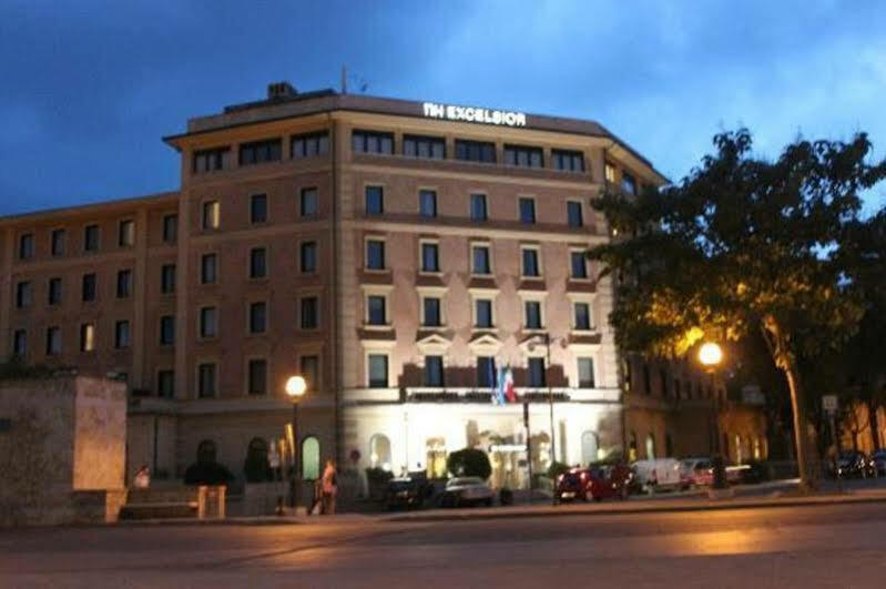 Nh Siena Hotel Luaran gambar